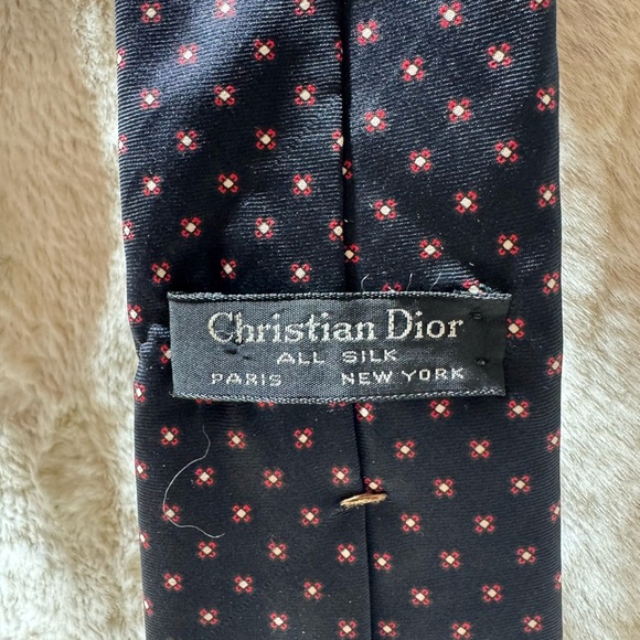 Christian Dior tie all silk Paris New York Blue with red print - Picture 3 of 11